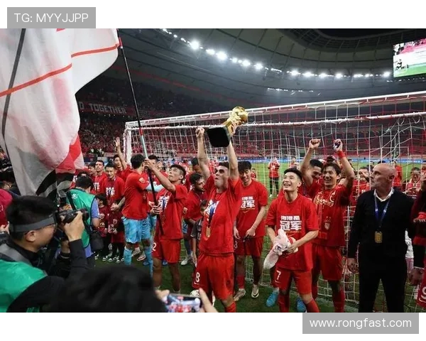 中国与韩国足球比赛精彩直播录像回顾分析与精彩瞬间分享