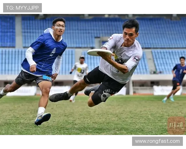 成都飞盘队荣登全国个人能力排行榜第三名展现强劲实力